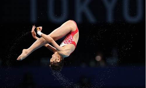 东京奥运会跳水女子10米台冠军_东京奥运会跳水女子